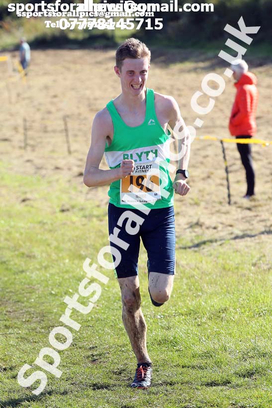 Senior mens 2019 Start Fitness Harrier League, Wrekenton, Gateshead. Photo: David T. Hewitson/Sports for All Pics